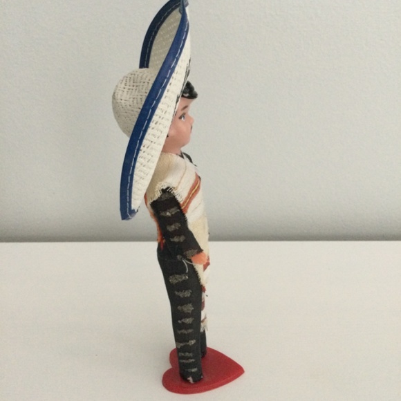 Vintage International Doll - Mexico - Picture 5 of 6